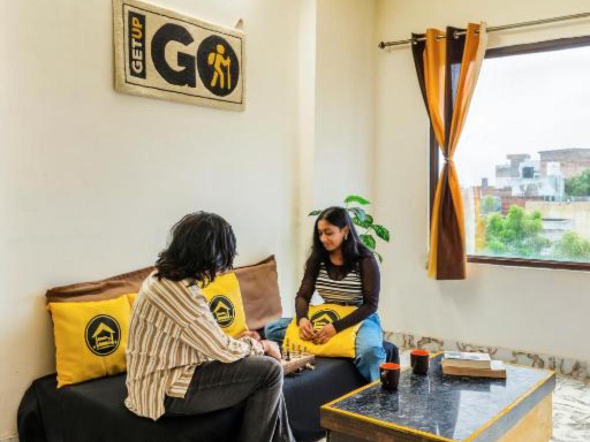 The Hosteller Agra 아그라 외부 사진